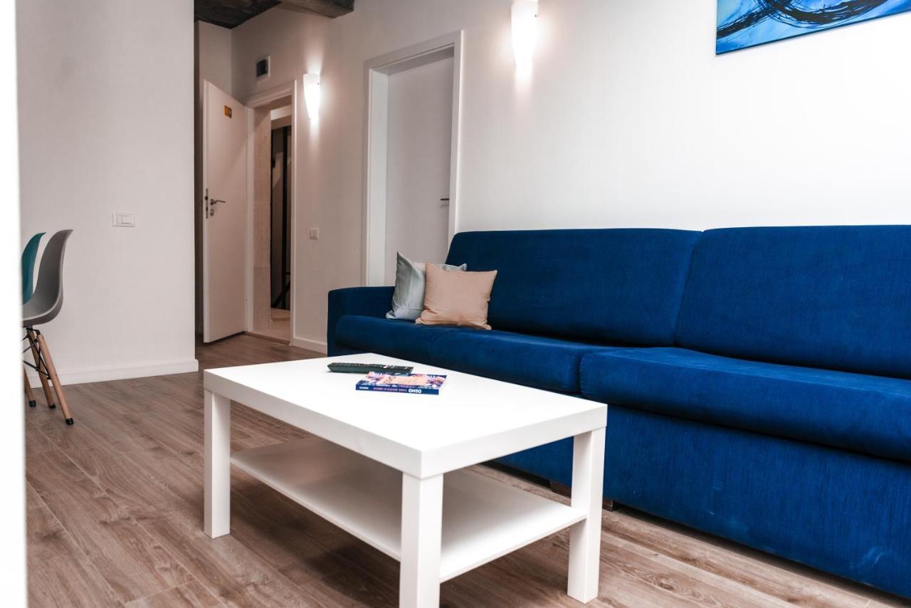 Puzzle Apartaments&Studios Craiova Ngoại thất bức ảnh