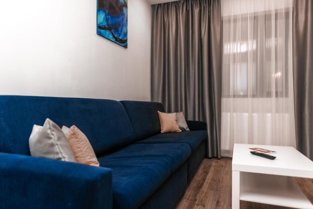 Puzzle Apartaments&Studios Craiova Ngoại thất bức ảnh