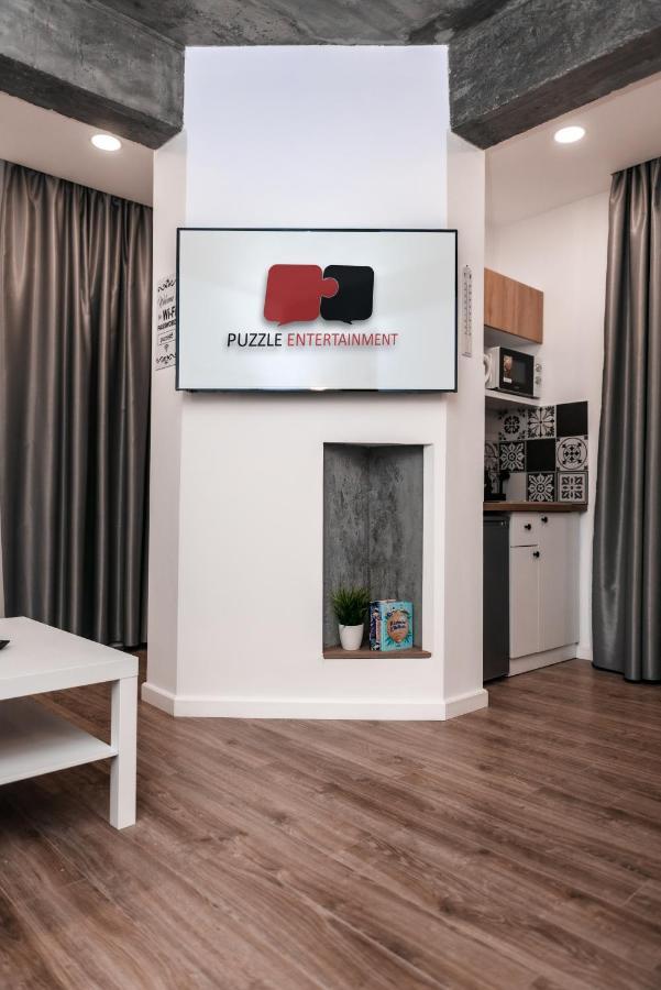 Puzzle Apartaments&Studios Craiova Ngoại thất bức ảnh