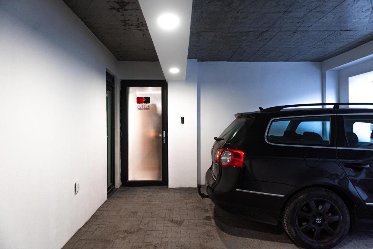 Puzzle Apartaments&Studios Craiova Ngoại thất bức ảnh