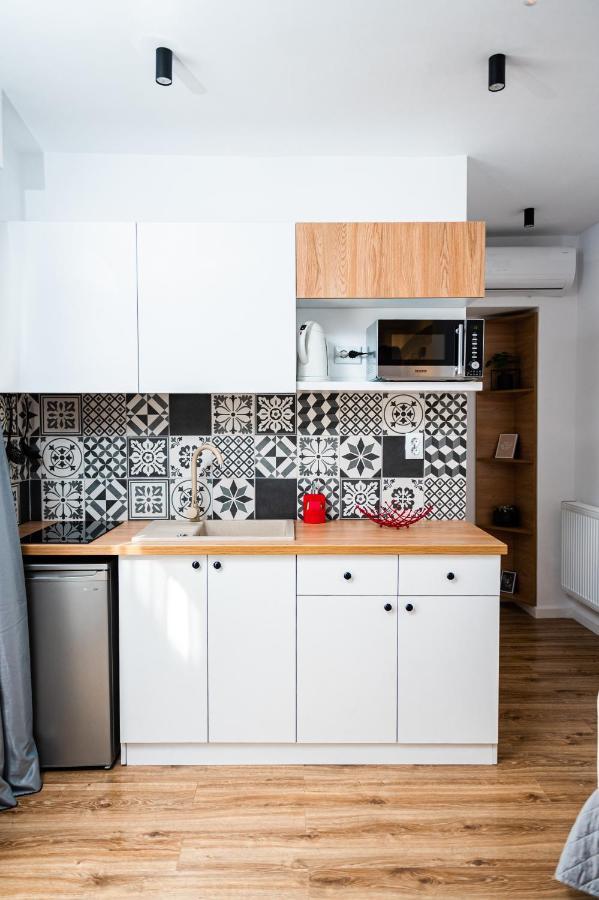 Puzzle Apartaments&Studios Craiova Ngoại thất bức ảnh