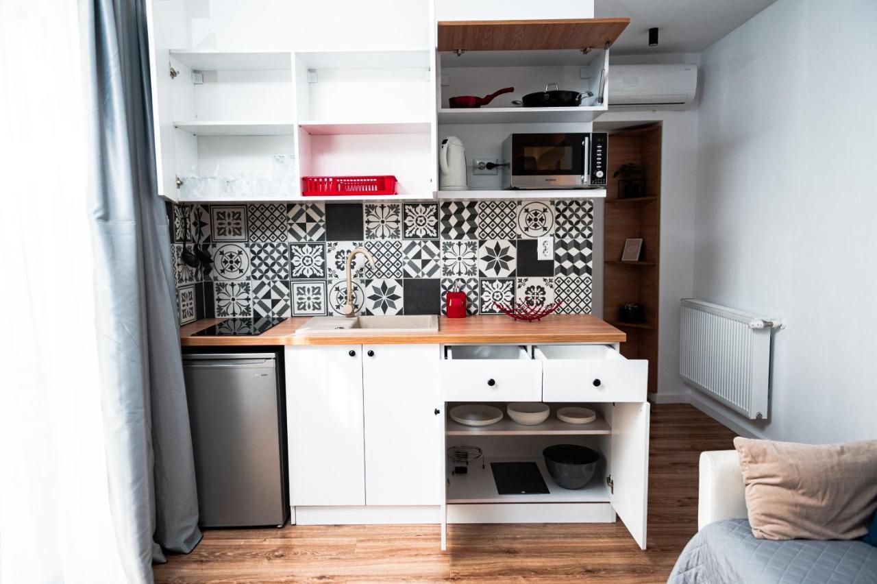 Puzzle Apartaments&Studios Craiova Ngoại thất bức ảnh